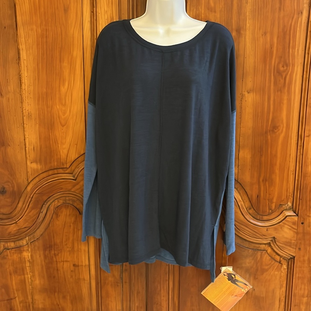 Serena Williams two tone blue long sleeve sweater NWT